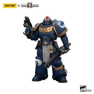 Space Marine 2 Action Figure Ultramarines Lieutenant Titus Collectors Edition 13 cm