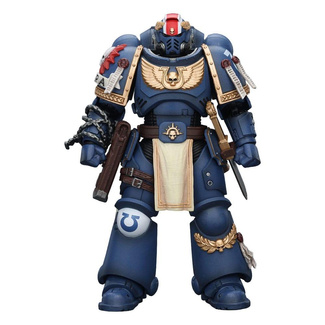 Warhammer 40,000 Action Figure Ultramarines Titus with Laurels of Victory 13 cm