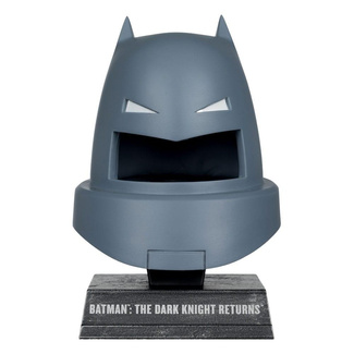 Batman DC Direct Mini Replica 1/3 Armoured Batman Cowl (Dark Knight Returns) 18 cm